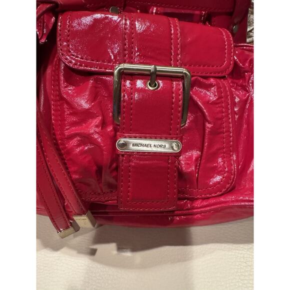 Michael Kors Red patent leather handbag - Picture 3 of 8